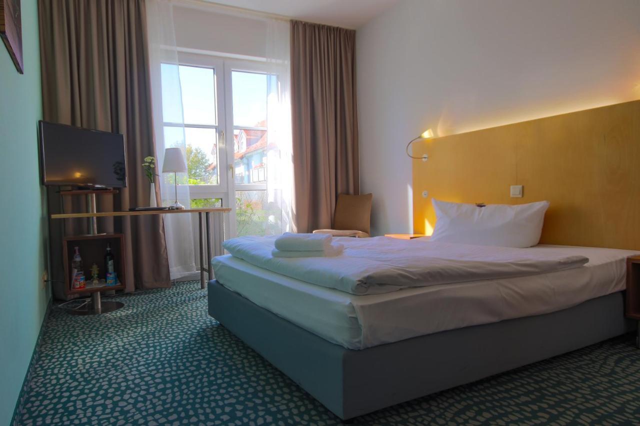 Check Inn Hotel Merseburg Exterior photo