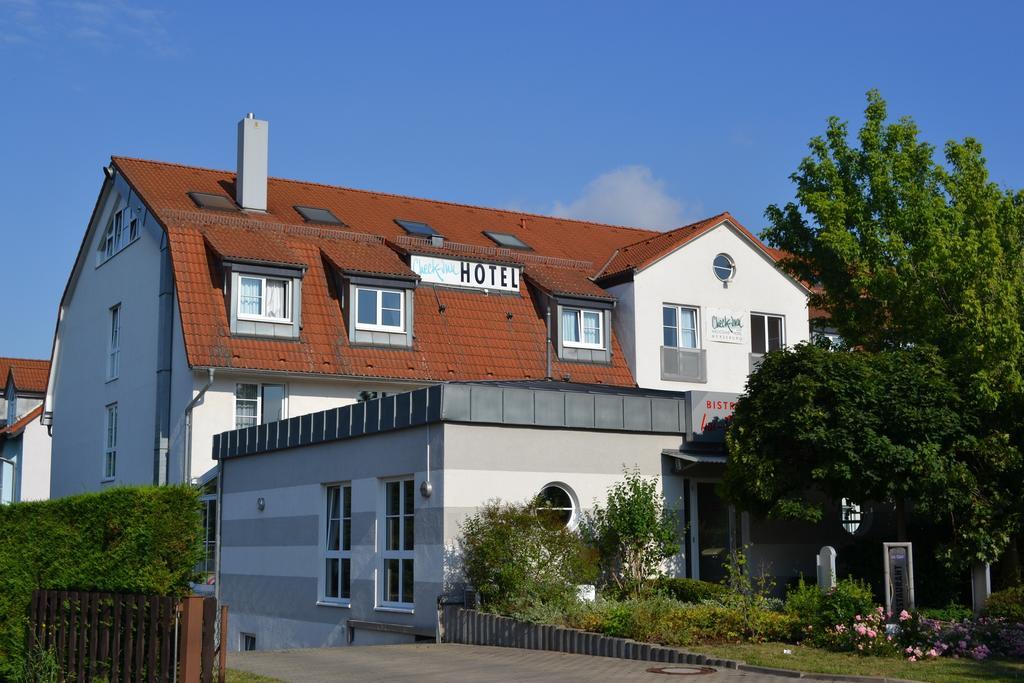 Check Inn Hotel Merseburg Exterior photo