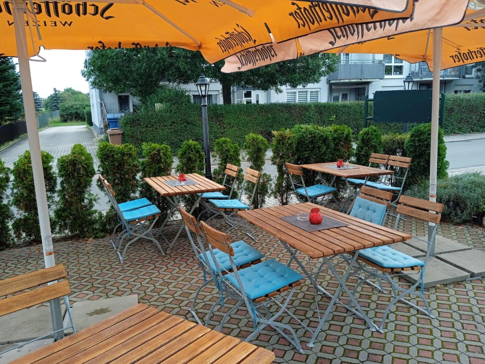 Check Inn Hotel Merseburg Exterior photo